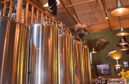 Tahquamenon Falls Brewery Pub and Restaurant | Great UP Restaurants | UP Brewery and Pubs | UP Breweries